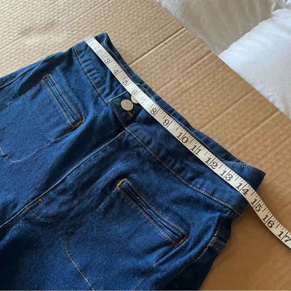 FRAME Le Hardy High Rise Wide Leg Jeans in Adele , medium wash, size 29 - Picture 7 of 15